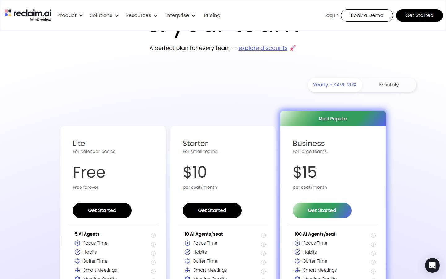 Reclaim's pricing page on 10 October 2026 in its yearly view, with the Lite plan free, Starter at $10 and Business at $15 per seat a month.